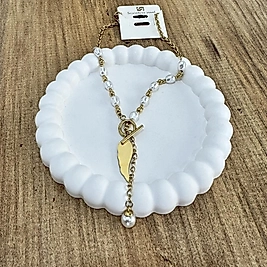 İncili Önden Bağlamalı Melek Kolye