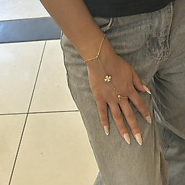 Çelik Yonca Şahmeran